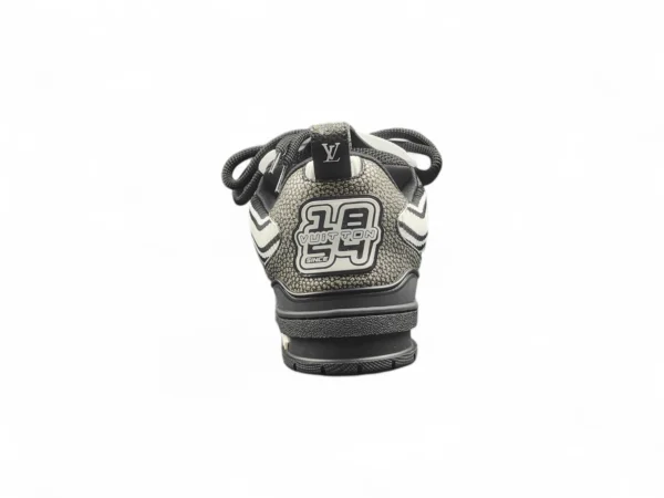 LOUIS VUITTON Skate Sneakers