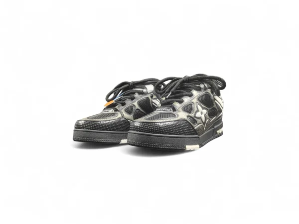 LOUIS VUITTON Skate Sneakers
