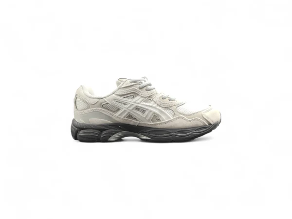 Asics Gel Lifestyle Sneakers