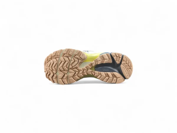 Aiscs Gel Kahana Sneakers