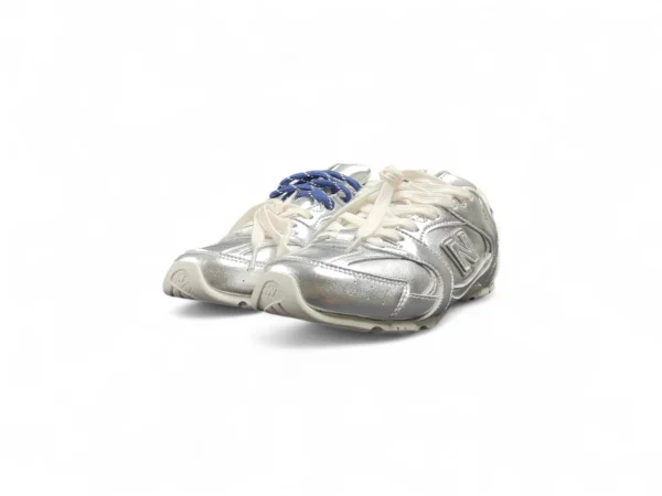 IMG20260118190403-Photoroom NB Metallic Silver Sneakers