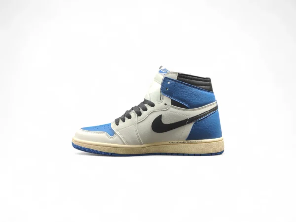 NIKE Travis Scott Fragment