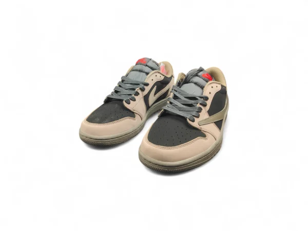 NIKE Air Jordan Mocha